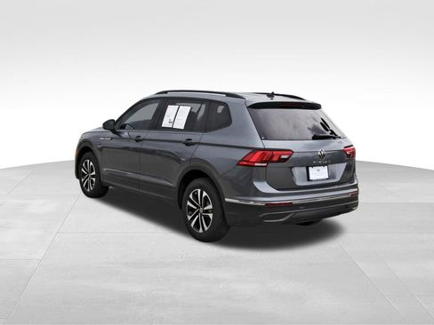 Used 2022 Volkswagen Tiguan S w/ IQ.Drive Package FWD image 3