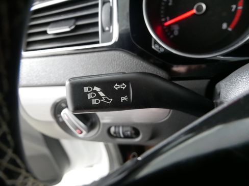 Used 2016 Volkswagen Jetta Sport image 32