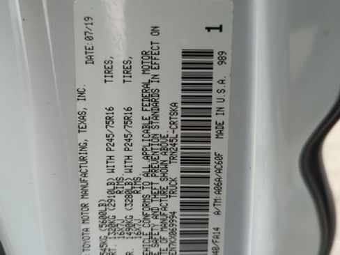 Used 2019 Toyota Tacoma SR image 29