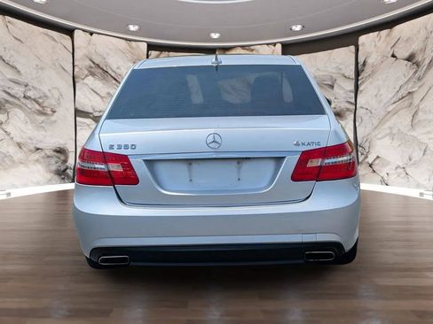 Used 2011 Mercedes-Benz E 350 4MATIC Sedan image 9