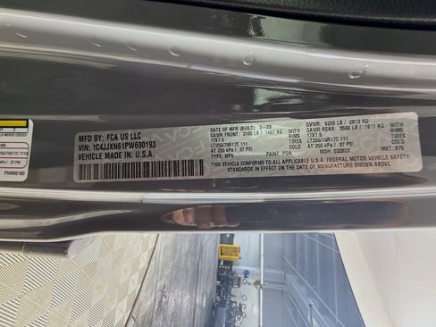 Used 2023 Jeep Wrangler Unlimited w/ Cold Weather Group image 40