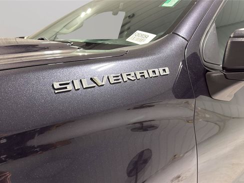 Used 2022 Chevrolet Silverado 1500 Custom AWD/4WD image 32