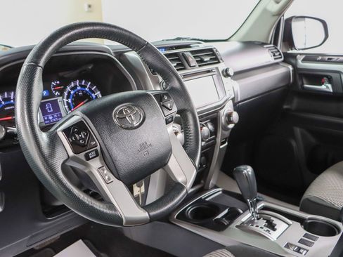 Used 2019 Toyota 4Runner SR5 image 22