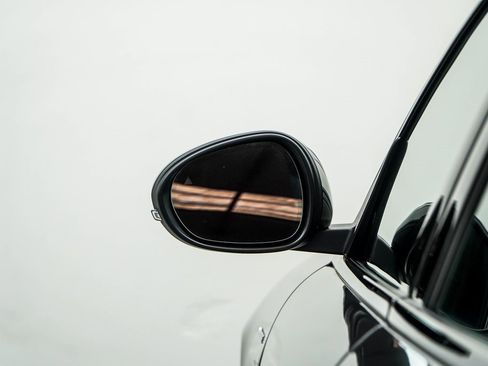 Used 2023 Alfa Romeo Giulia Veloce image 14