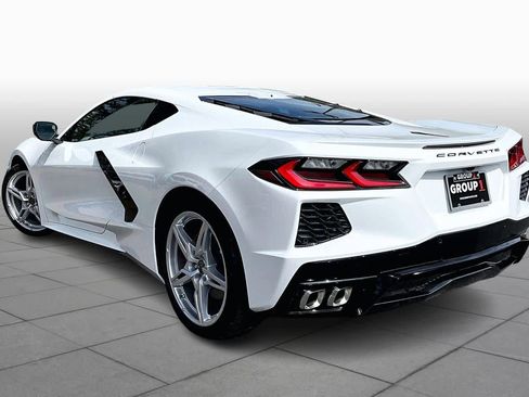 Used 2022 Chevrolet Corvette 3LT w/ Engine Appearance Package image 11