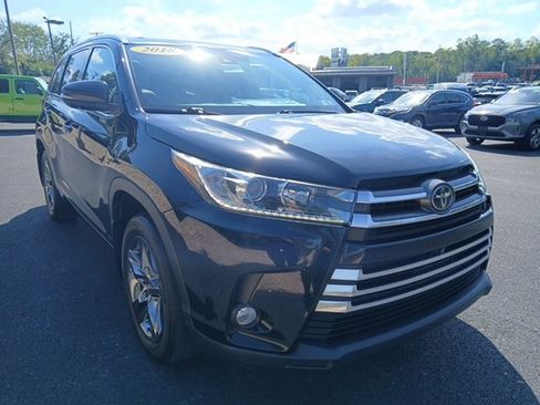 Used 2018 Toyota Highlander Limited Platinum image 7