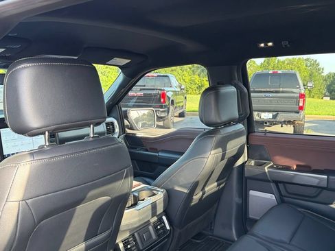 Used 2022 Ford F150 Lariat AWD/4WD image 16