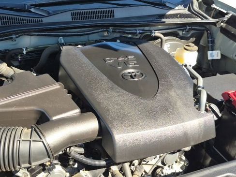 Used 2023 Toyota Tacoma TRD Sport image 21