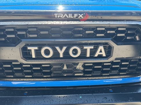 Used 2019 Toyota Tacoma TRD Pro image 3