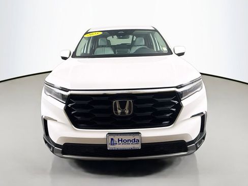 Certified 2025 Honda Pilot EX-L image 2