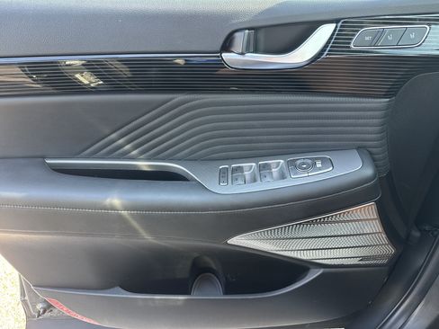 Used 2023 Hyundai Palisade Calligraphy FWD image 14