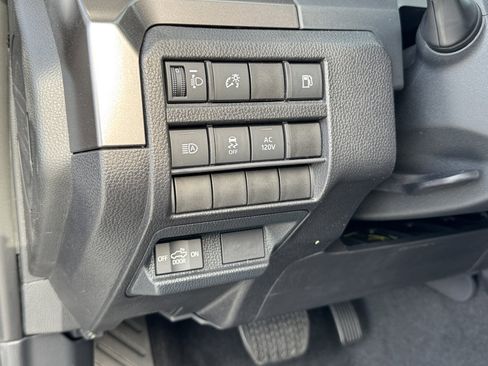 New 2025 Toyota Tacoma TRD Off-Road image 16