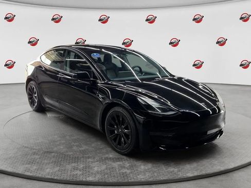 Used 2021 Tesla Model 3 Standard Range Plus RWD image 7