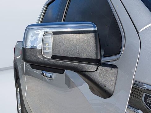 Used 2021 GMC Sierra 1500 SLT w/ SLT Premium Plus Package image 11