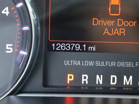 Used 2016 Ford F250 Platinum w/ FX4 Off-Road Package image 13