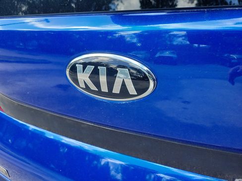 Used 2020 Kia Soul EX w/ Option Group 015 FWD image 10