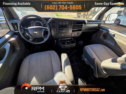Used 2015 Chevrolet Express 3500 LT w/ LT Preferred Equipment Group image 7