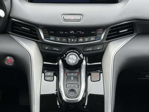 Certified 2025 Acura TLX w/ Technology Package image 19