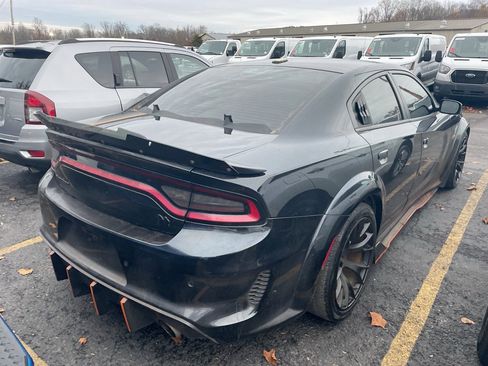 Used 2023 Dodge Charger Scat Pack image 4