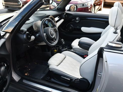 Used 2024 MINI Cooper S FWD image 14