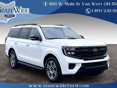 Used 2025 Ford Expedition Active