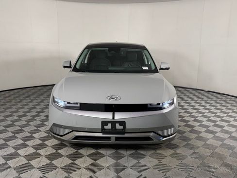 Used 2024 Hyundai Ioniq 5 Limited AWD/4WD image 5