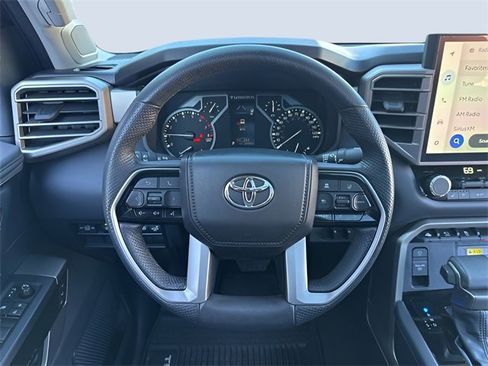 Used 2023 Toyota Tundra Limited image 16