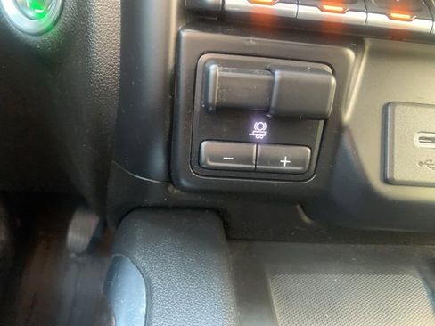 Used 2019 GMC Sierra 1500 Denali w/ Denali Ultimate Package image 37