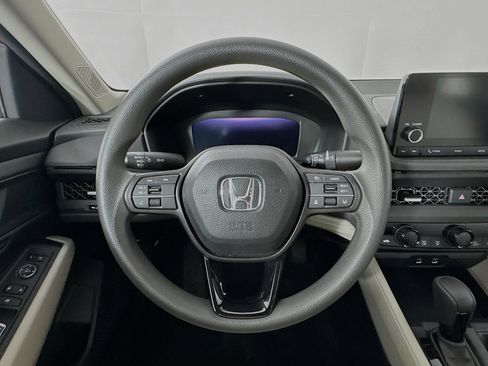 Certified 2023 Honda Accord EX image 11