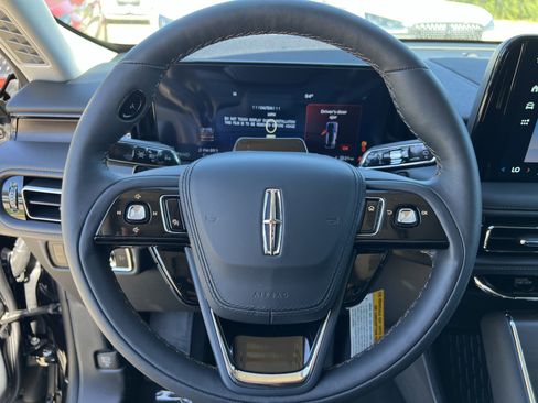 New 2025 Lincoln Aviator Reserve w/ Equipment Group 201A image 16