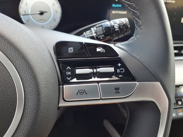 New 2026 Hyundai Elantra Limited FWD image 27