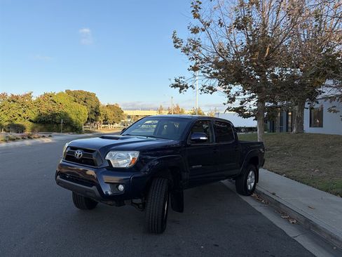 Used 2013 Toyota Tacoma PreRunner w/ TRD Sport Pkg RWD image 30