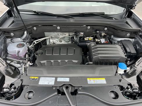 New 2026 Volkswagen Atlas Cross Sport SEL image 11