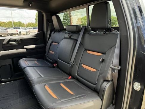 Used 2023 GMC Sierra 1500 AT4 w/ AT4 Premium Package AWD/4WD image 30