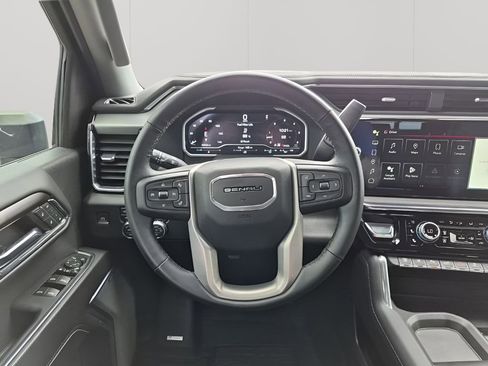 Used 2024 GMC Sierra 2500 Denali w/ Denali Reserve Package image 24