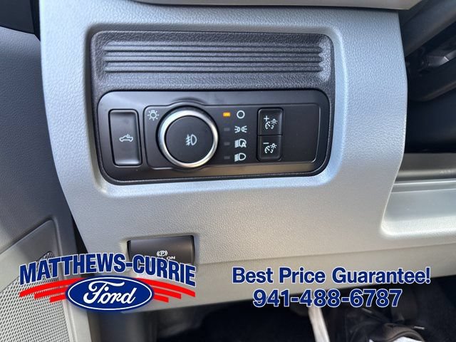 New 2026 Ford F250 XL w/ XL Chrome Package RWD image 25