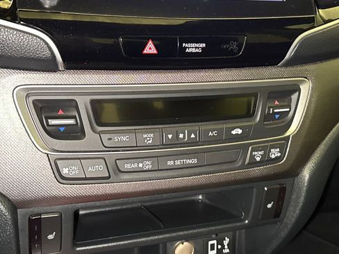Certified 2023 Honda Ridgeline RTL image 25