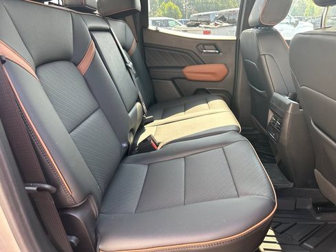 Used 2026 GMC Canyon AT4 w/ AT4 Premium Package AWD/4WD image 16