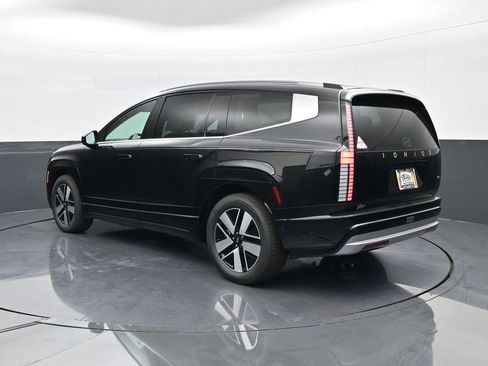 New 2026 Hyundai Ioniq 9 SEL image 7