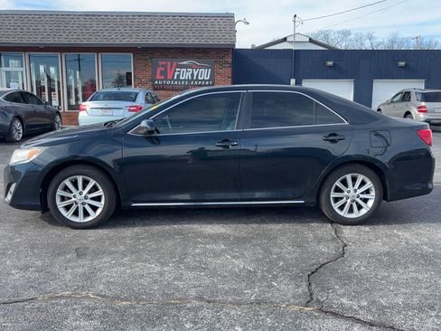 Used 2012 Toyota Camry XLE image 4