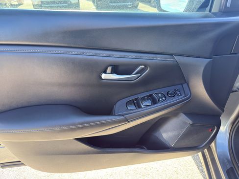 Certified 2024 Nissan Sentra SV w/ All-Weather Package FWD image 10