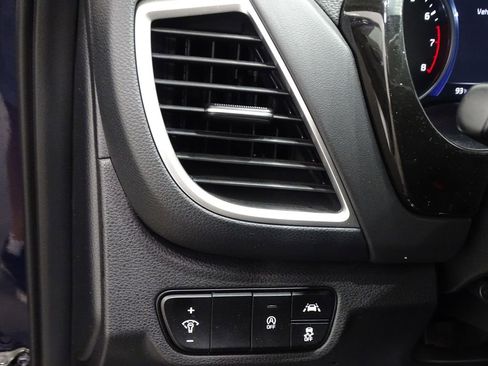 Used 2022 Kia Seltos SX image 18