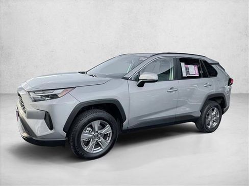 Used 2024 Toyota RAV4 XLE image 1