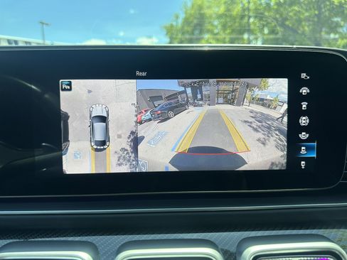 Used 2023 Mercedes-Benz GLE 63 AMG S image 25