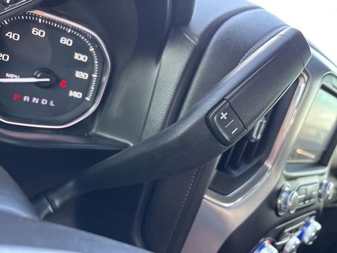Used 2022 GMC Sierra 3500 SLE w/ SLE Value Package image 25