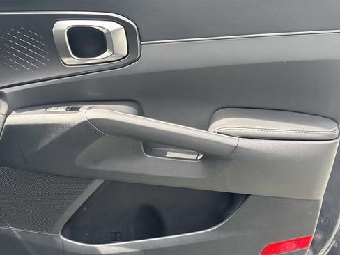 New 2026 Kia Sorento LX FWD image 12