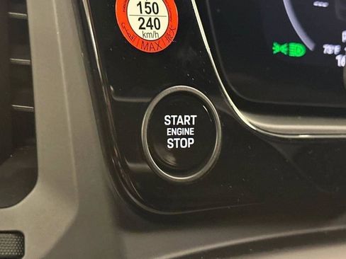 Certified 2025 Porsche Cayenne Coupe image 94