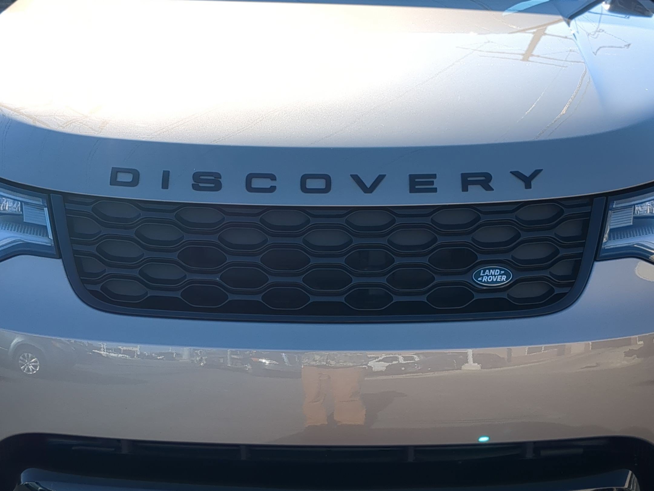 Used 2022 Land Rover Discovery HSE R-Dynamic AWD/4WD image 10