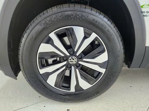 Used 2026 Volkswagen Atlas Cross Sport SE AWD/4WD image 73