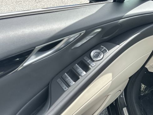Certified 2024 Genesis G80 2.5T AWD/4WD image 17